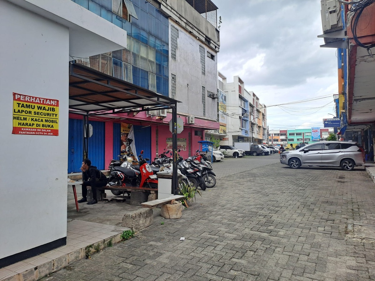 Mobil wartawan raib saat diparkir di lahan sewa di Ciledug