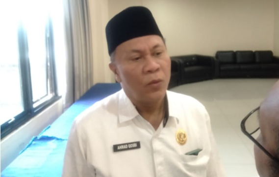 Kakanwil Kemenag ajak warga berkecukupan berwakaf Kakanwil Kemenag ajak warga berkecukupan berwakafÂ