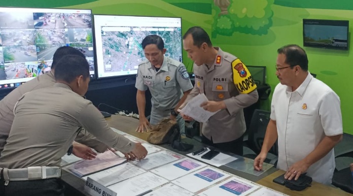 Tidak ditahan, sopir truk tronton jadi tersangka laka di Tol Pandaan-Malang Tidak ditahan, sopir truk tronton jadi tersangka laka di Tol Pandaan-Malang