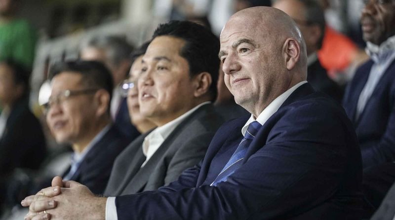 FIFA selesaikan kunjungan kedua untuk transformasi stadion Indonesia FIFA selesaikan kunjungan kedua untuk transformasi stadion Indonesia