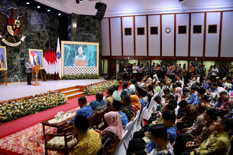 226 badan publik di DKI raih anugerah Keterbukaan Informasi Publik 226 badan publik di DKI raih anugerah Keterbukaan Informasi Publik