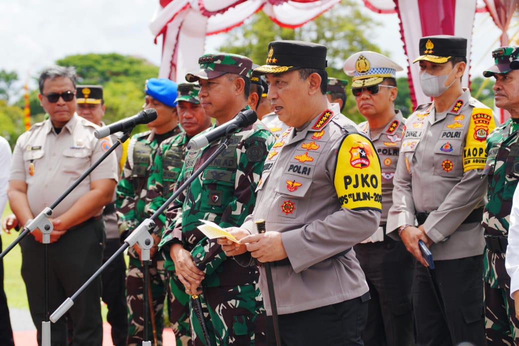 Kapolri bentuk satgas khusus hadapi potensi bencana di libur Nataru 2025 Kapolri bentuk satgas khusus hadapi potensi bencana di libur Nataru 2025