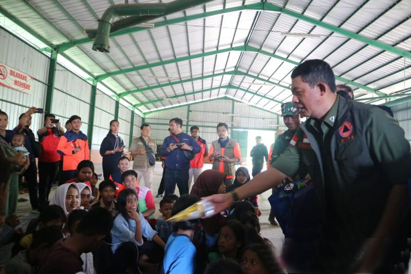 BNPB sebut 2.500 korban bencana di Sukabumi harus direlokasi BNPB sebut 2.500 korban bencana di Sukabumi harus direlokasi