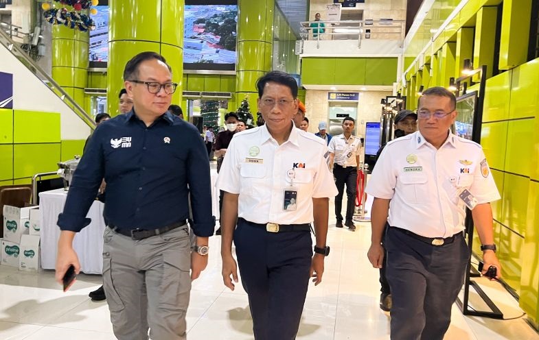 KAI gelar apel pasukan untuk pastikan kesiapan hadapi Natal-Tahun Baru KAI gelar apel pasukan untuk pastikan kesiapan hadapi Natal-Tahun Baru