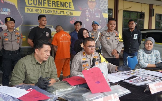 Polres Tasikmalaya Kota ungkap kasus pembuangan mayat wanita di jurang