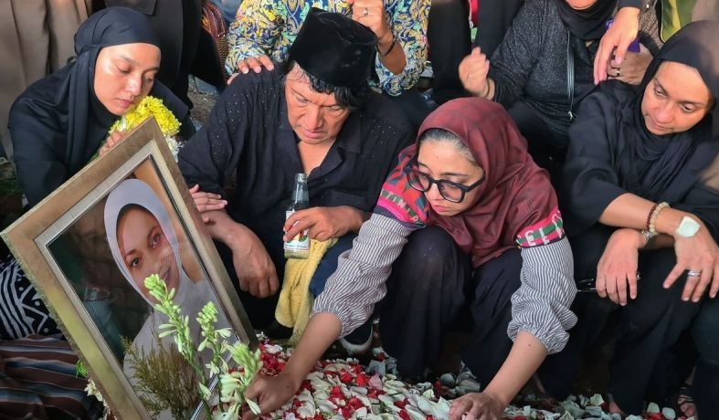 Sederet artis Indonesia yang meninggal di tahun 2024 Sederet artis Indonesia yang meninggal di tahun 2024