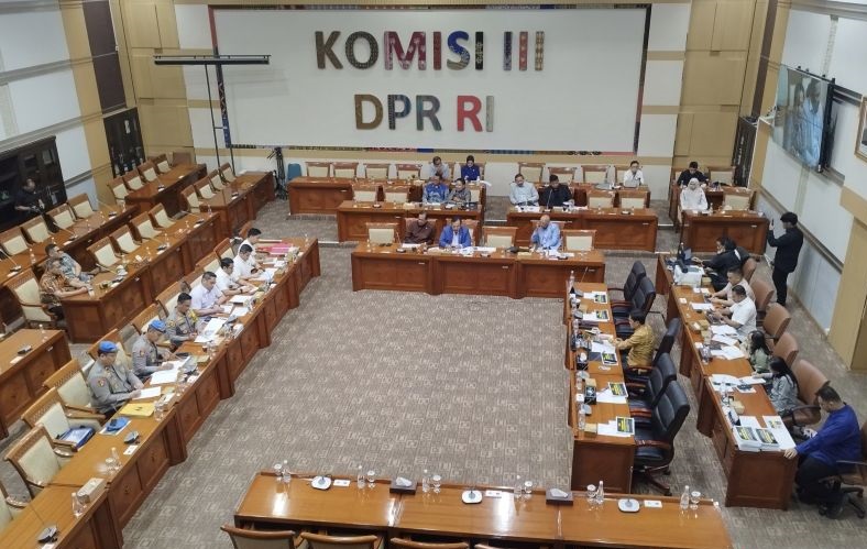 DPR hadirkan Kapolrestabes Semarang guna jelaskan penembakan siswa DPR hadirkan Kapolrestabes Semarang guna jelaskan penembakan siswa