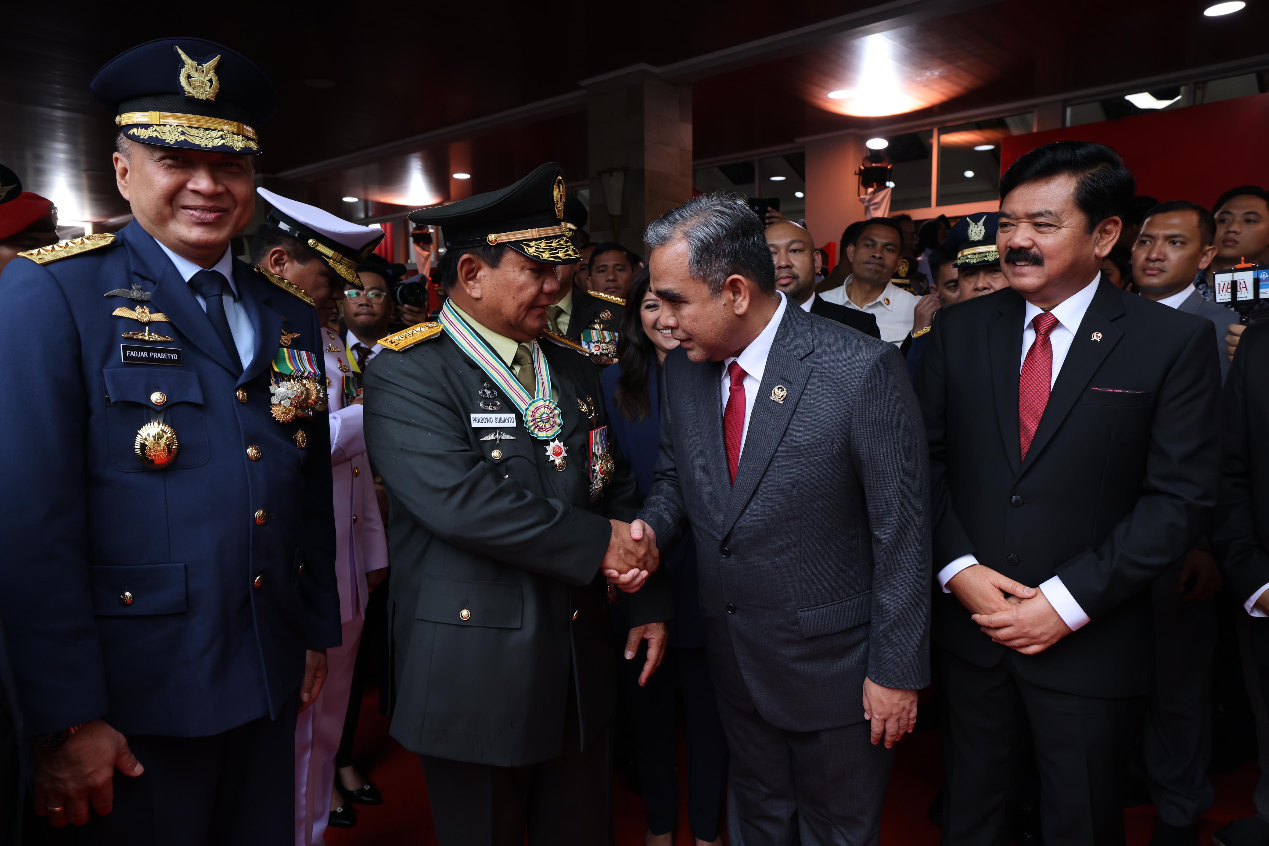 Gerindra haru dan bangga atas pangkat jenderal kehormatan Prabowo Gerindra haru dan bangga atas pangkat jenderal kehormatan Prabowo