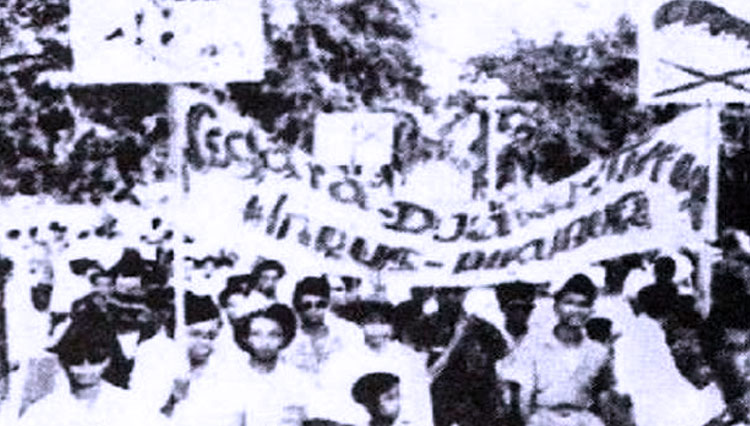25 Februari 1950: Negara Jawa Timur bubar
