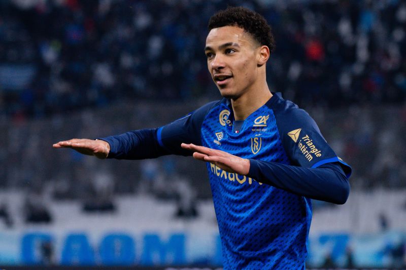 Eintracht Frankfurt pinjam Hugo Ekitike dari raksasa Prancis PSG