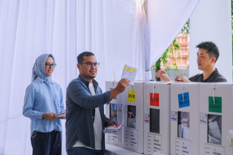 Wakil Wali Kota Tangsel instruksikan nakes rutin cek kesehatan petugas Pemilu Wakil Wali Kota Tangsel instruksikan nakes rutin cek kesehatan petugas Pemilu