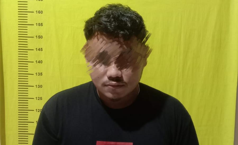 Edarkan obat terlarang, Polsek Jatiuwung amankan penjaga toko kosmetik Edarkan obat terlarang, Polsek Jatiuwung amankan penjaga toko kosmetik