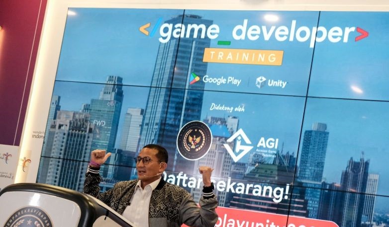 Menparekraf apresiasi program pelatihan pengembang gim lokal Menparekraf apresiasi program pelatihan pengembang gim lokal