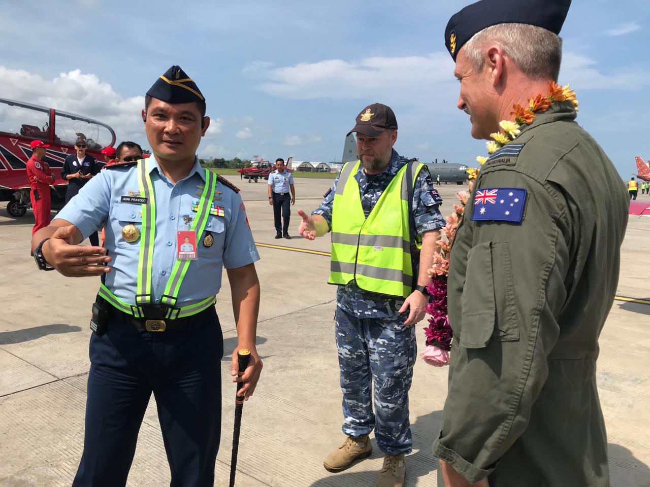 Lanud I Gusti Ngurah Rai dukung tim aerobatik Roulette RAAF Australia di Bali Lanud I Gusti Ngurah Rai dukung tim aerobatik Roulette RAAF Australia di Bali