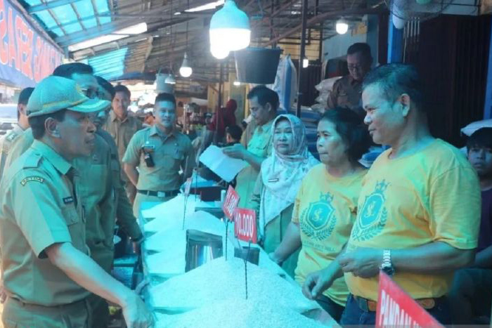 Upaya Pemkab Sukabumi stabilkan harga beras sebelum Ramadhan Upaya Pemkab Sukabumi stabilkan harga beras sebelum Ramadhan
