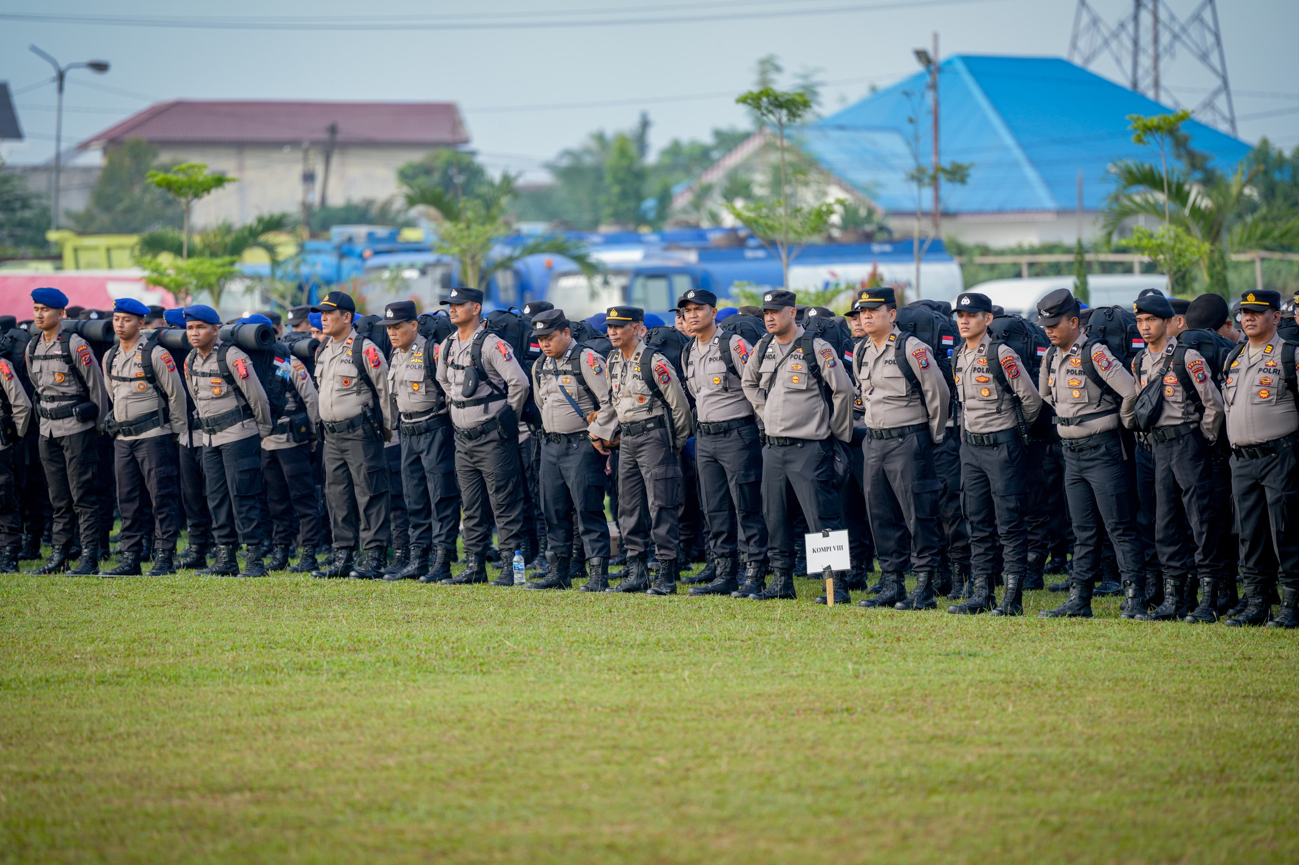 Polda Sumut berangkatkan 12.908 personel amankan pemungutan suara Polda Sumut berangkatkan 12.908 personel amankan pemungutan suara