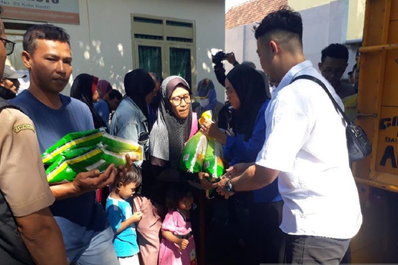 Kenaikan harga beras pengaruhi daya beli masyarakat Kediri Kenaikan harga beras pengaruhi daya beli masyarakat Kediri