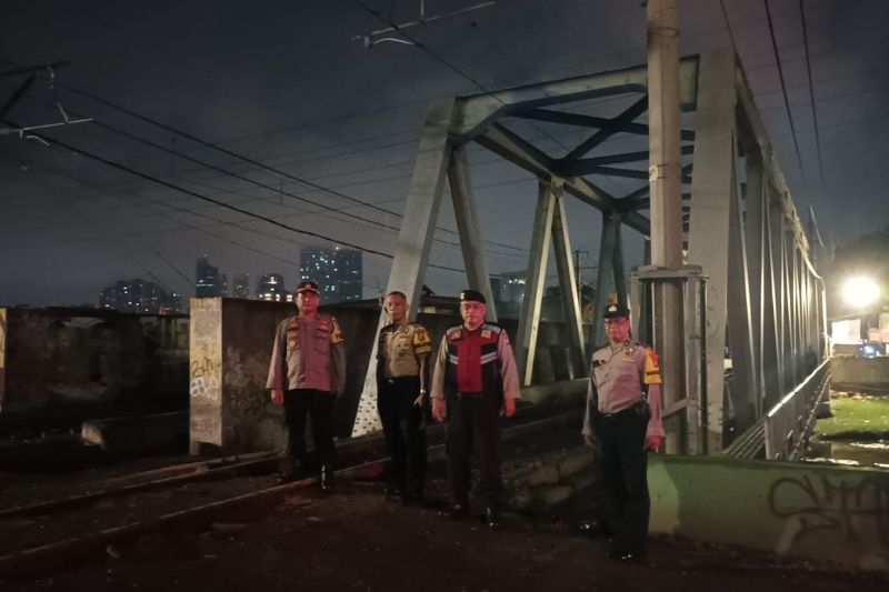 Tiga polsek di Jakarta sepakat kesampingkan wilkum guna atasi tawuran Tiga polsek di Jakarta sepakat kesampingkan wilkum guna atasi tawuran