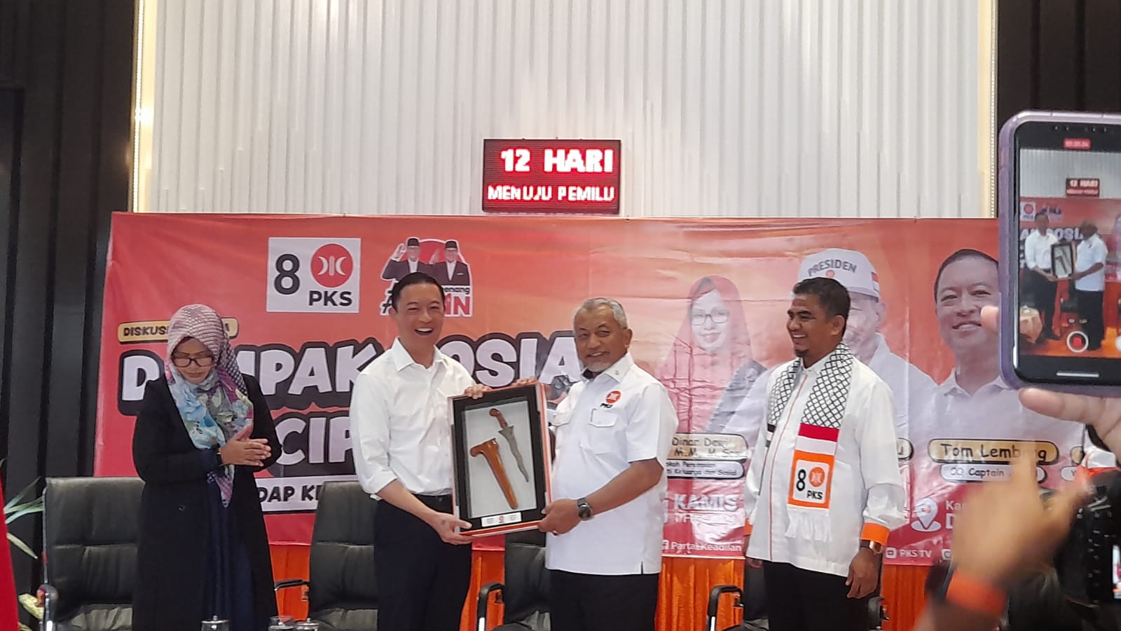 Timnas Anies-Muhaimin akan evaluasi UU Ciptaker yang dinilai tak berhasil Timnas Anies-Muhaimin akan evaluasi UU Ciptaker yang dinilai tak berhasil