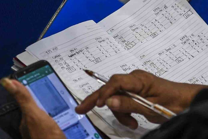 KPU ungkap masih ada 1.223 TPS alami kesalahan data pada Sirekap KPU ungkap masih ada 1.223 TPS alami kesalahan data pada Sirekap