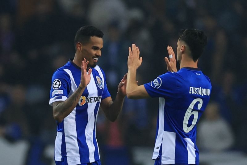 Arsenal takluk 1-0 oleh Porto di Liga Champions Arsenal takluk 1-0 oleh Porto di Liga Champions