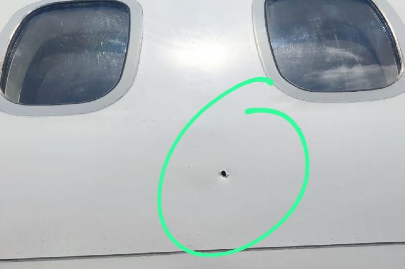 Pesawat Wings Air jadi sasaran tembak KKB saat mendarat di Dekai Pesawat Wings Air jadi sasaran tembak KKB saat mendarat di Dekai