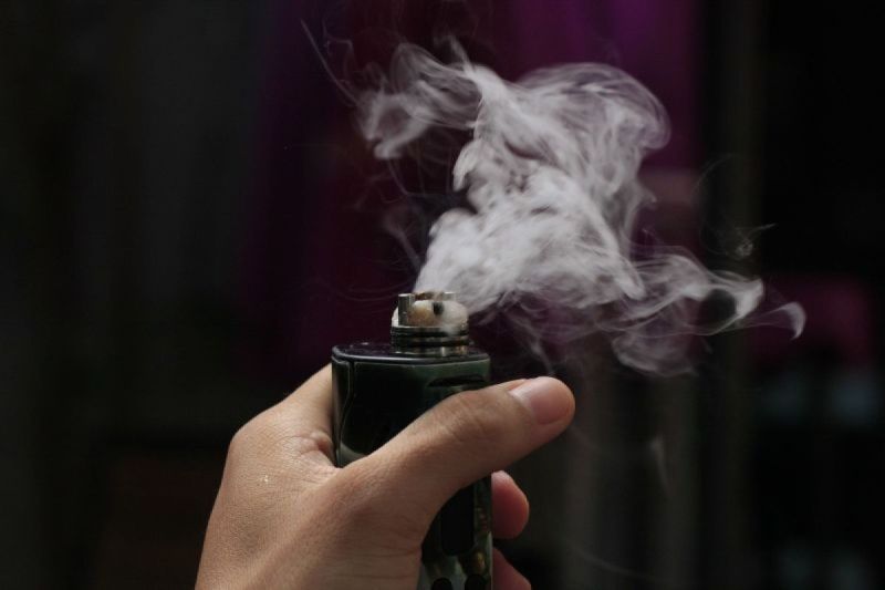 Ahli sebut rokok elektrik maupun rokok sama-sama miliki risiko kanker paru Ahli sebut rokok elektrik maupun rokok sama-sama miliki risiko kanker paru