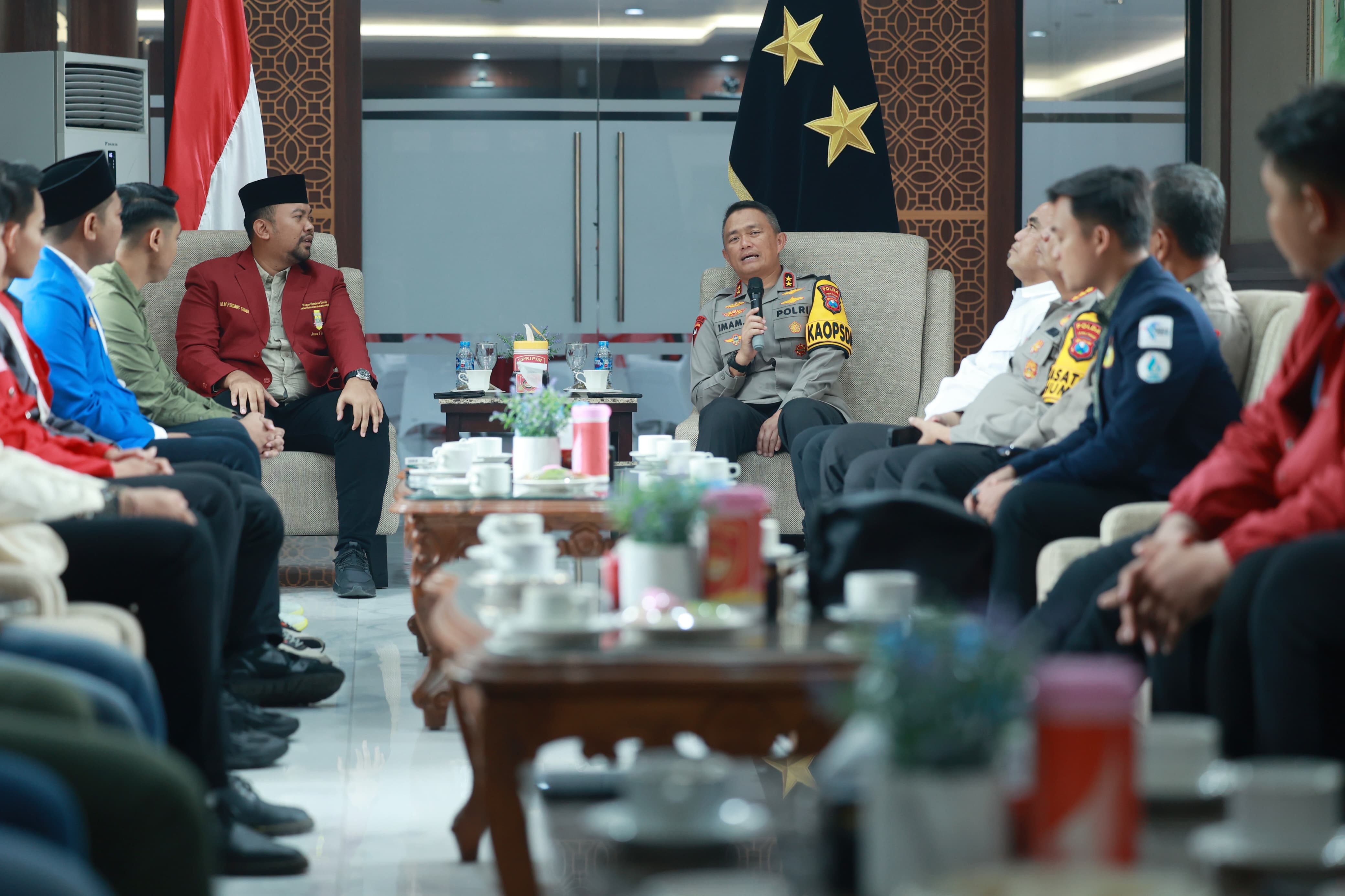 Sukses kawal pemilu damai, mahasiswa Cipayung Plus apresiasi Kapolda Jatim Sukses kawal pemilu damai, mahasiswa Cipayung Plus apresiasi Kapolda Jatim