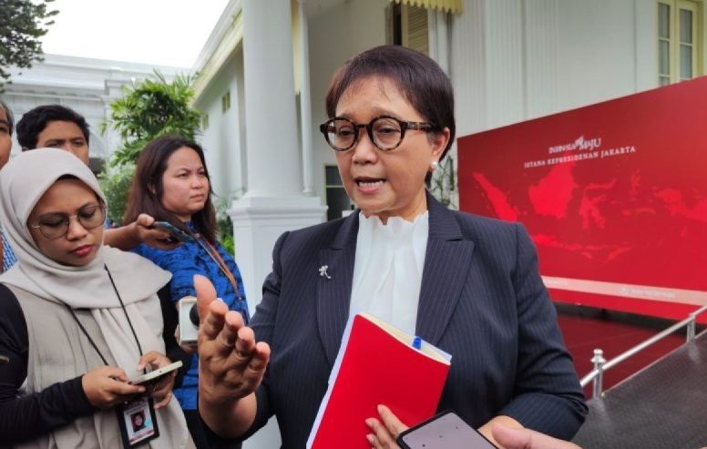 Menlu Retno terima penghargaan Medali Emas Kemerdekaan Pers dari PWI Menlu Retno terima penghargaan Medali Emas Kemerdekaan Pers dari PWI