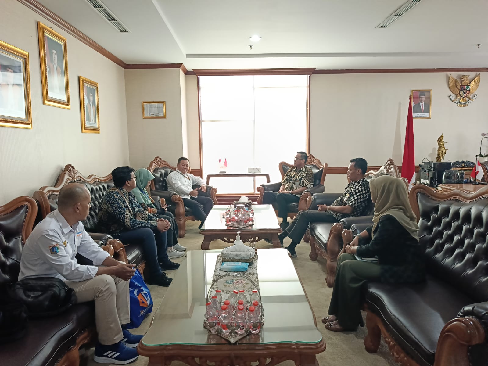 Pengadilan Negeri Jakarta Pusat sambut baik sinergi peningkatan peran Keterbukaan Informasi Publik (KIP) dengan KI DKI Jakarta Pengadilan Negeri Jakarta Pusat sambut baik sinergi peningkatan peran Keterbukaan Informasi Publik (KIP) dengan KI DKI Jakarta