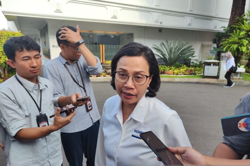 Menkeu katakan harus ada pembahasan anggaran dengan pemerintah selanjutnya Menkeu katakan harus ada pembahasan anggaran dengan pemerintah selanjutnya