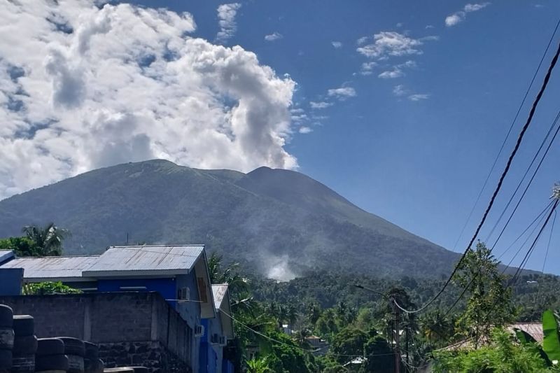 PVMBG catat Gunung Gamalama mengalami 14 kali gempa vulkanik PVMBG catat Gunung Gamalama mengalami 14 kali gempa vulkanik