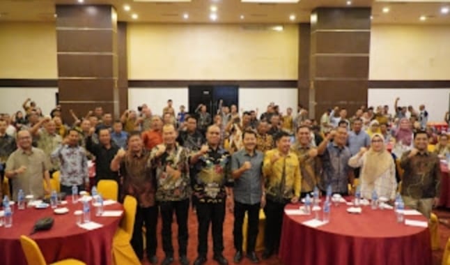 Pj Bupati Langkat ajak kepala desa berkolaborasi atasi kemiskinan Pj Bupati Langkat ajak kepala desa berkolaborasi atasi kemiskinan
