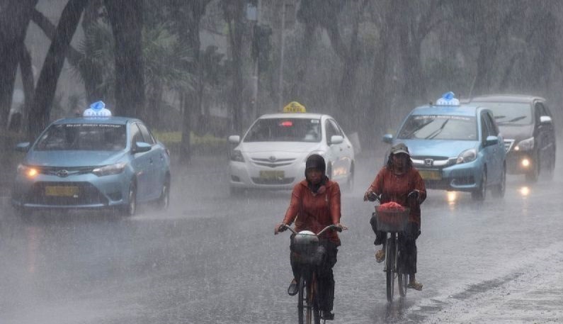 Potensi hujan lebat hari ini, BMKG ingatkan masyarakat agar selalu waspada Potensi hujan lebat hari ini, BMKG ingatkan masyarakat agar selalu waspada