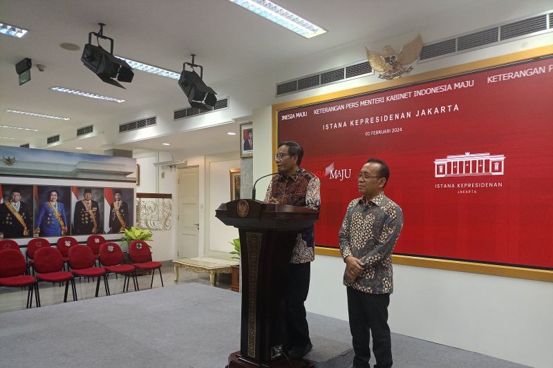 Mahfud temui Presiden di Istana untuk serahkan surat pengunduran diri Mahfud temui Presiden di Istana untuk serahkan surat pengunduran diri