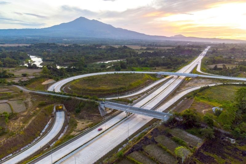 SIG pasok 236 ribu ton semen untuk pembangunan Tol Sibanceh SIG pasok 236 ribu ton semen untuk pembangunan Tol Sibanceh