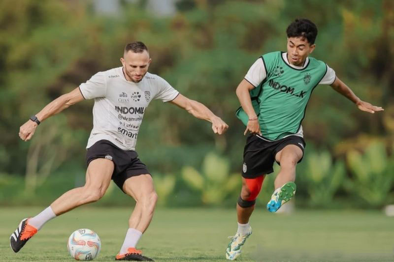 Bali United asah taktik hadapi Persik Kediri