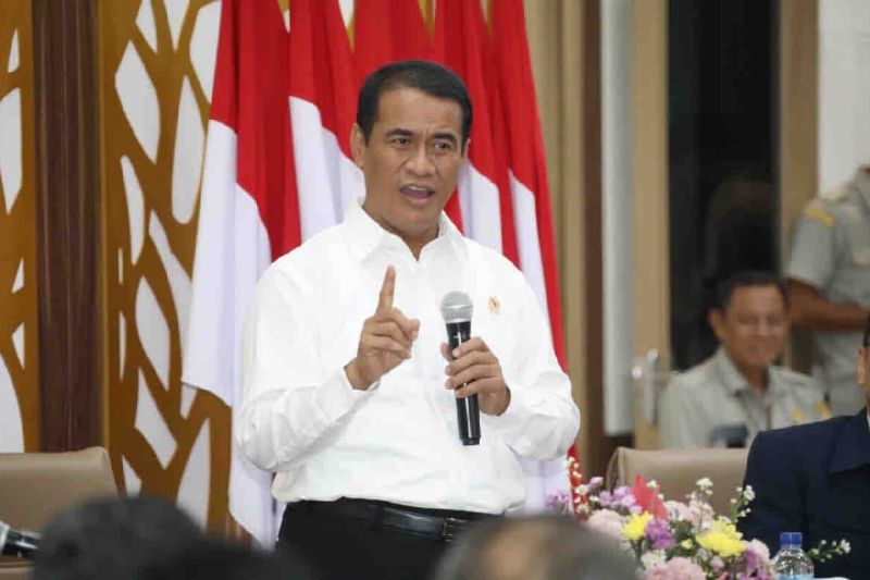 Koordinasi Mentan dengan Satgas Pangan atasi pengecer pupuk nakal Koordinasi Mentan dengan Satgas Pangan atasi pengecer pupuk nakal