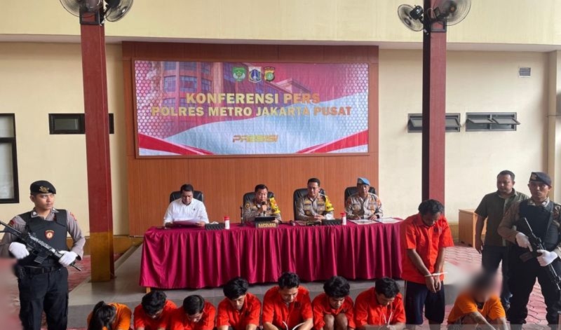 Polisi tangkap delapan tahanan yang kabur dari Polsek Tanah Abang Polisi tangkap delapan tahanan yang kabur dari Polsek Tanah Abang