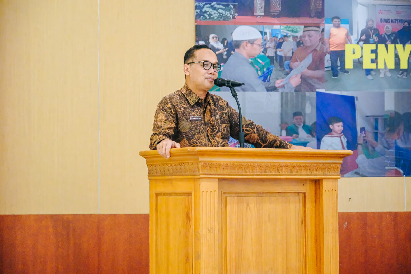 Wali Kota Magelang dorong disdukcapil optimalkan pelayanan adminduk warga Wali Kota Magelang dorong disdukcapil optimalkan pelayanan adminduk warga