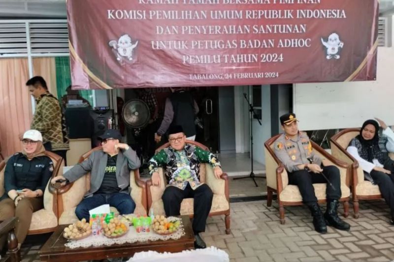 KPU Kalsel sebut 12 petugas ad hoc meninggal belum terima santunan
