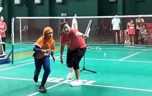 Ratusan siswa SD dan MI di Kudus antusias ikuti Festival SenengMinton 2024 Ratusan siswa SD dan MI di Kudus antusias ikuti Festival SenengMinton 2024