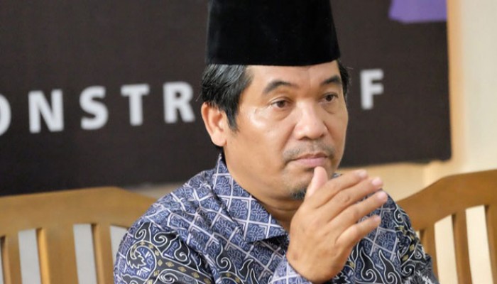 Ray Rangkuti nilai tak perlu ada tim transisi peralihan kekuasaan dari Jokowi ke Prabowo Ray Rangkuti nilai tak perlu ada tim transisi peralihan kekuasaan dari Jokowi ke PrabowoÂ
