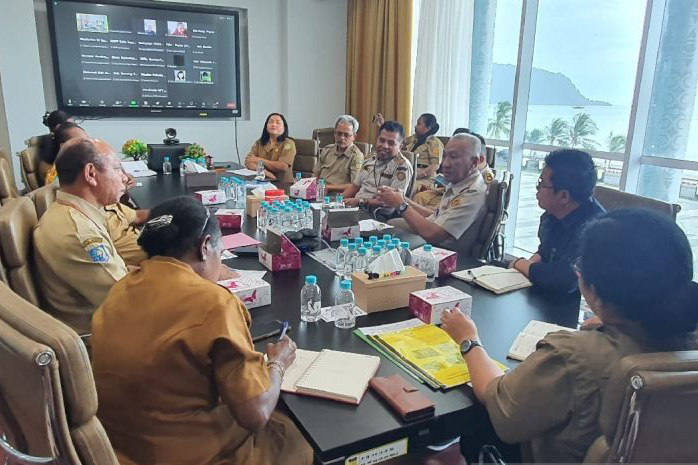 Cegah virus babi Afrika masuk, BBKHIT Papua pasang karpet desinfeksi di setiap terminal kedatangan Cegah virus babi Afrika masuk, BBKHIT Papua pasang karpet desinfeksi di setiap terminal kedatangan