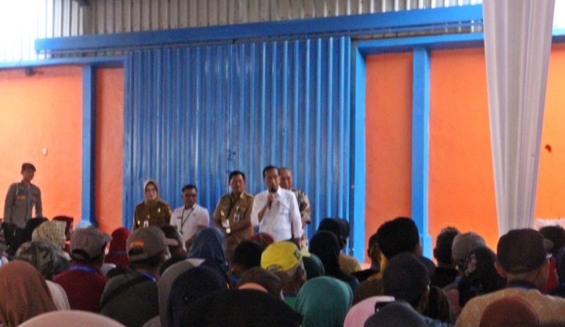 Presiden serahkan bantuan pangan kepada 1.000 KPM di Sukoharjo