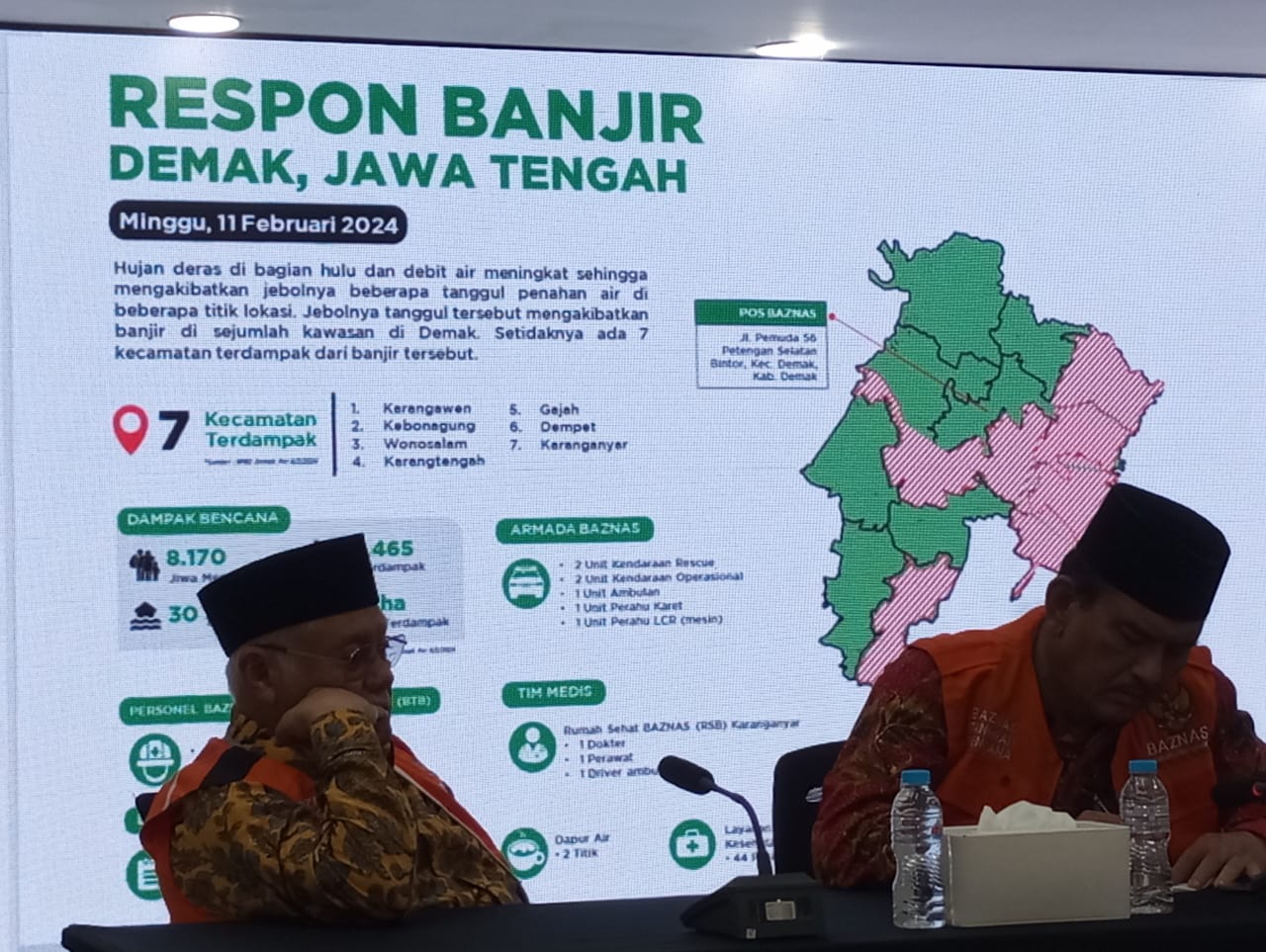 Sebanyak 21 ribu penyintas banjir di Demak, tinggal di tenda pengungsian Sebanyak 21 ribu penyintas banjir di Demak, tinggal di tenda pengungsian