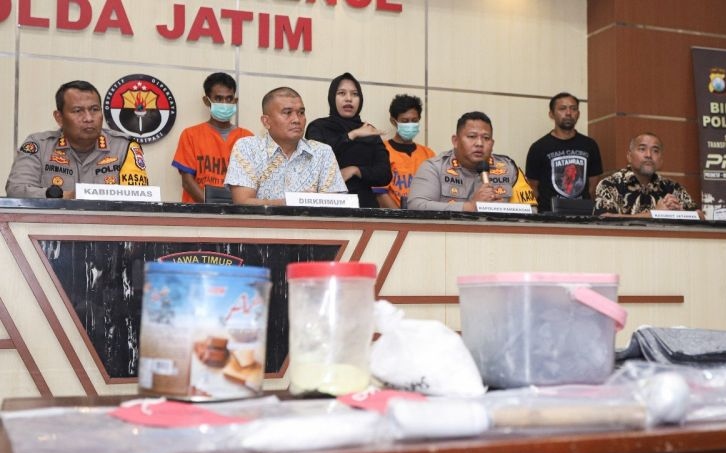 Polisi tangkap pelaku pelempar bom ikan di rumah Ketua kpps Pamekasan