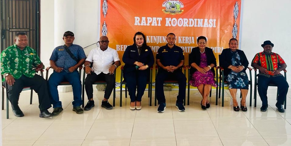 Anggota MRP Papua - Pj Bupati Jayapura bahas Pemilu di 19 distrik 