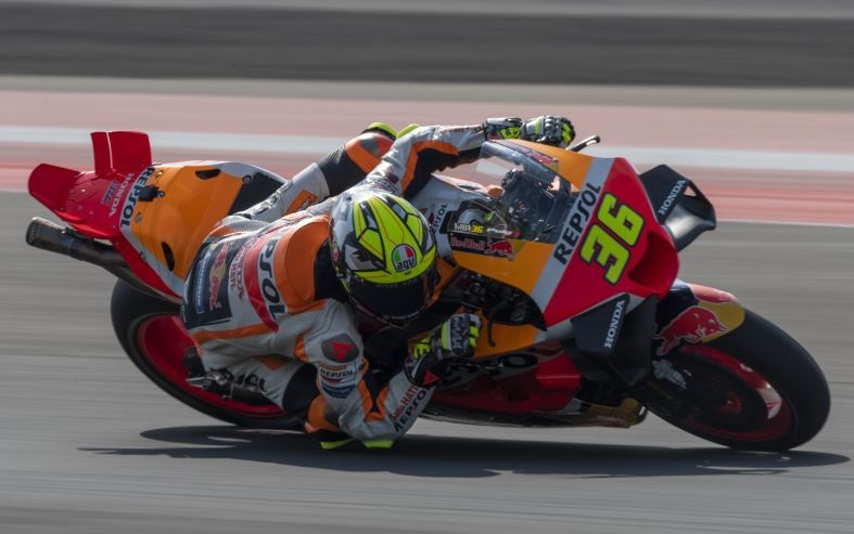 Mir dan Marini ingin maksimalkan potensi jelang MotoGP 2024 Mir dan Marini ingin maksimalkan potensi jelang MotoGP 2024