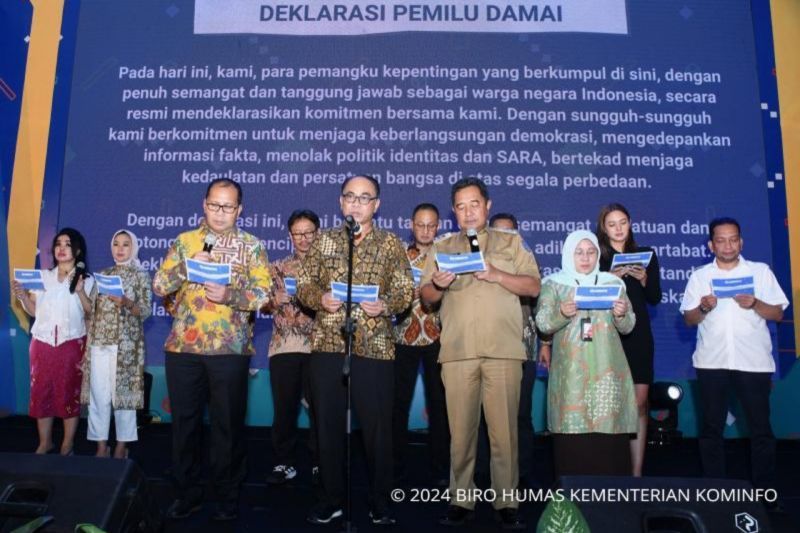 Kemenkominfo gaet Gen Z Makassar deklarasikan pemilu damai Kemenkominfo gaet Gen Z Makassar deklarasikan pemilu damai